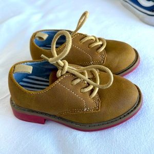 Carters Baby Boy size 4 Dress Shoes
